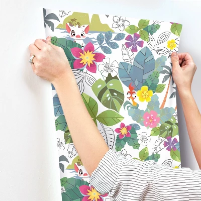 Disney Moana Jungle Peel And Stick Wallpaper - RoomMates - Image 2
